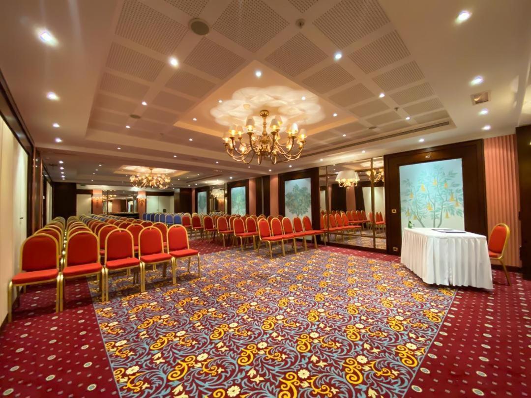 Royal Hotel Oran - Mgallery Hotel Collection Экстерьер фото